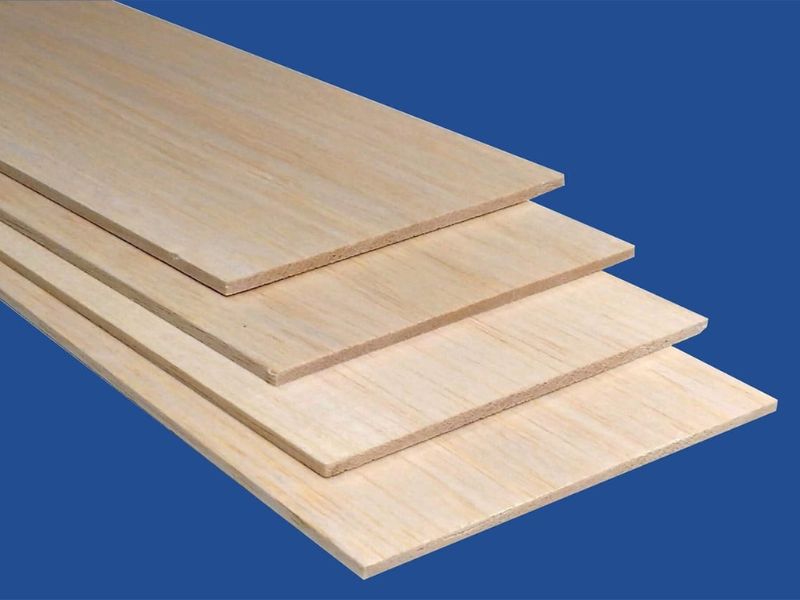 Gỗ Balsa là loại gỗ thông dụng nhất