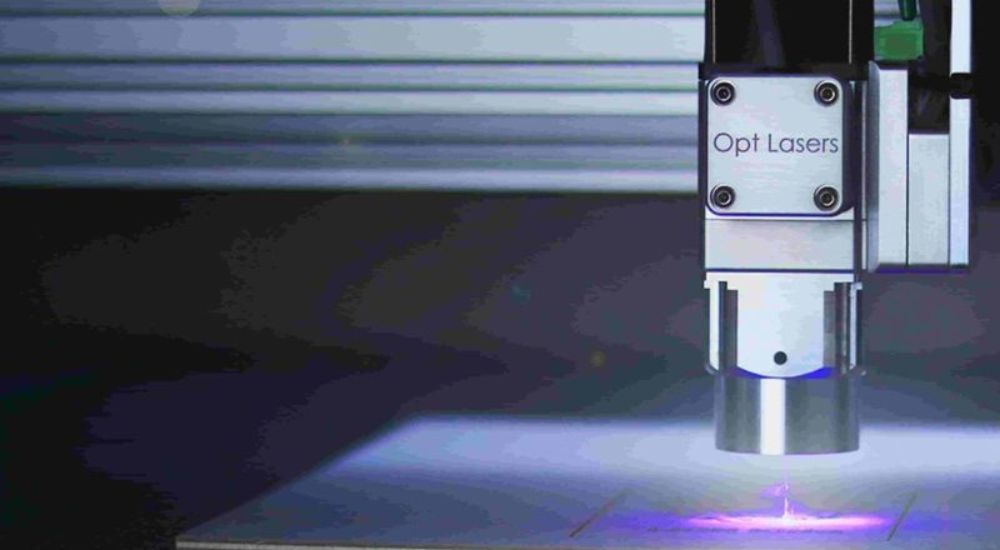 máy cắt laser gia công chính xác mô hình trường học